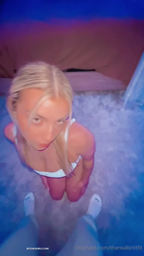 3ab7f304081eb7b352cf809e0c6b2b5914d17b1f3e8198ed7424c69d8038b433 thumbnail