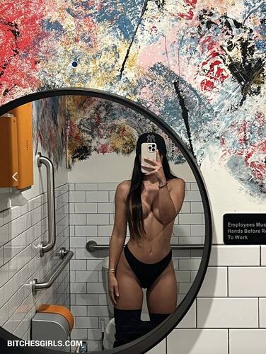 68205177947306112833016449544404294226 thumbnail