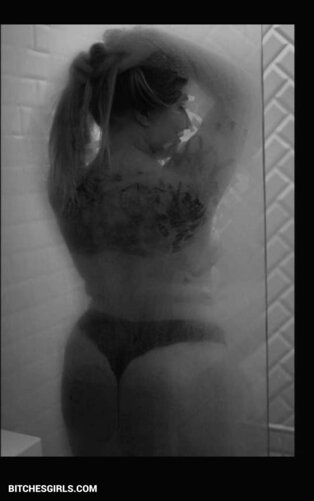 193561232647231428013348684801232951482 thumbnail