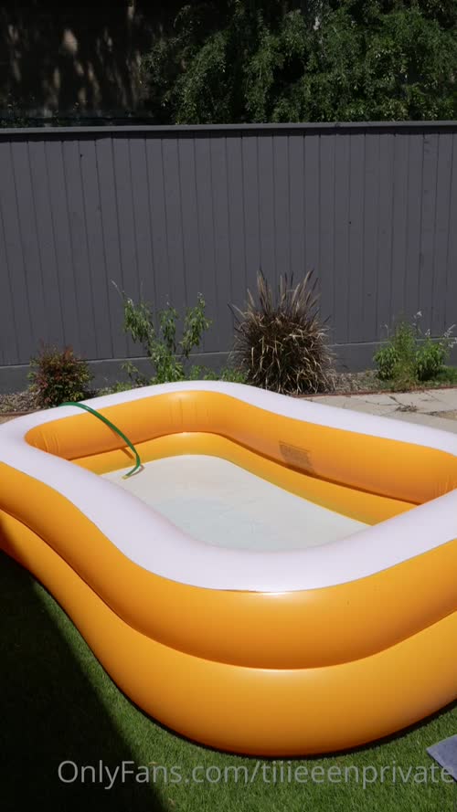 8e369e946bd9300cfb3150c6e92a8415c8783b2e04771fafed0d5a4e000df1ba thumbnail