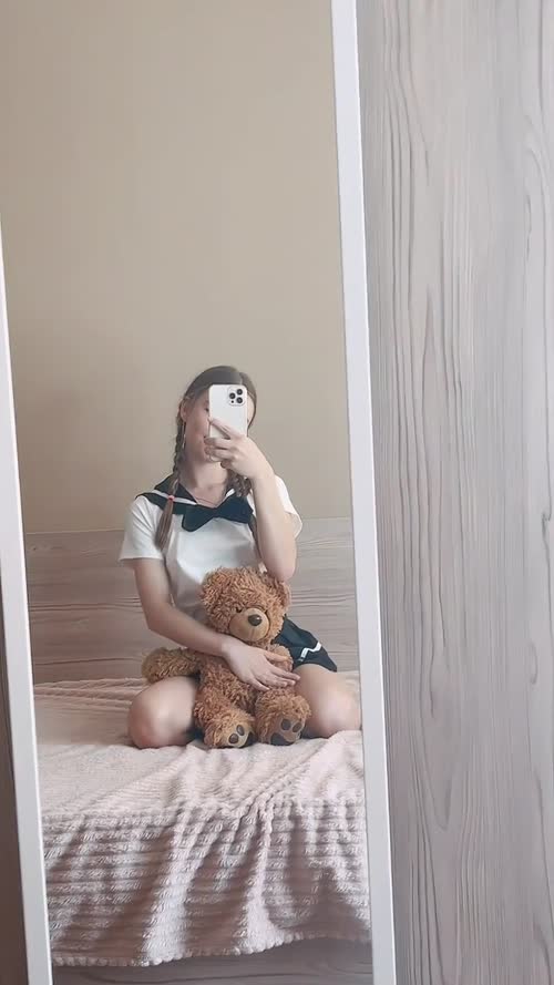 3b2ffc5e6efba34a1dab31bd507f276602e37375b6b54d9a96bb91e5531dea78 thumbnail