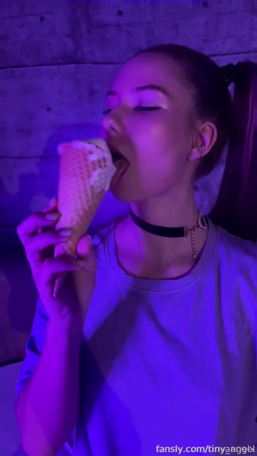 54bba8bcfd85770073ac0a47df02015bd49bb66ebc6e14aa1e0de130844e338e thumbnail