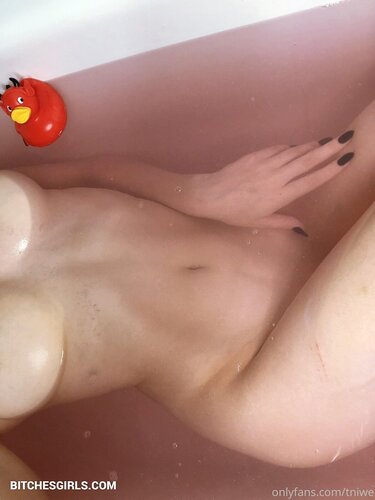 150059945221425549480395278049563621842 thumbnail