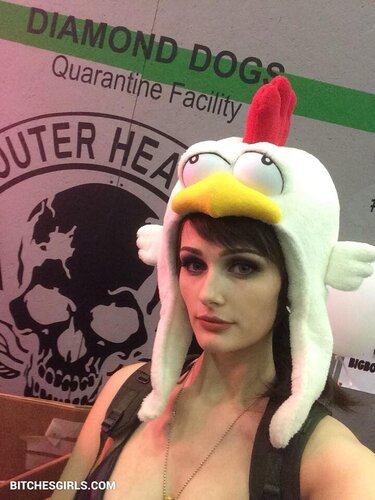 164692662697706435322864259866664747376 thumbnail