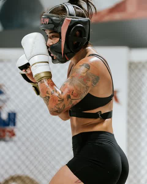 1eb2005c4306d0b4bd87ef5d021fbd41bd57cd2c2234d4a35e4970578902e7fc thumbnail