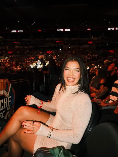 8f160a39ae895a5d0b6b2f9860d8b86334e7ba947261a4b42377ca71a27df9ed thumbnail