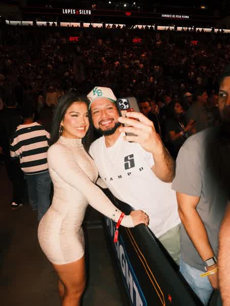 e129e446dbc383511f16c72e2a6cc9638e2321c75e68e09547c93aea034c4cda thumbnail