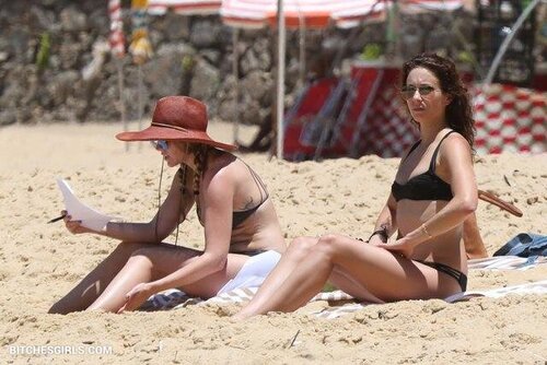 333460404264907668801719771853217833808 thumbnail