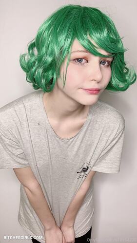 320061386428793884526063600728712823085 thumbnail