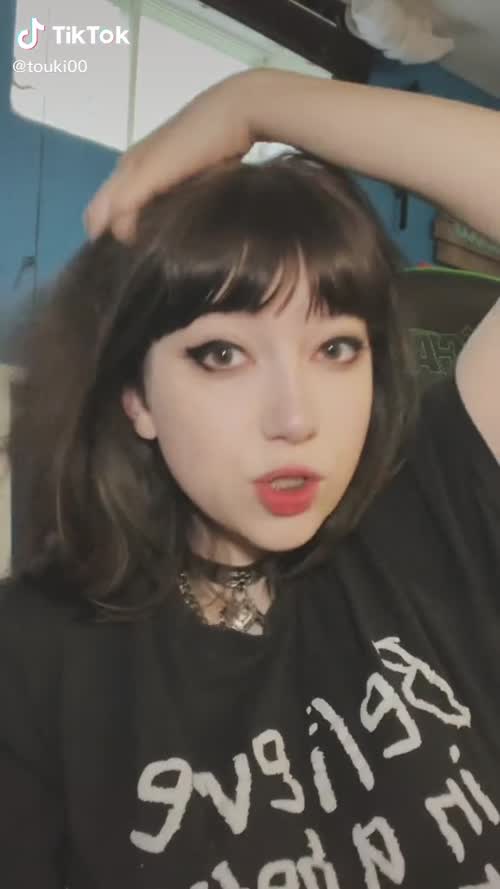 32fce5345d2fd0246761a1c1857cbe76473b72765cf94aa301fb0c5aeeae4e2a thumbnail