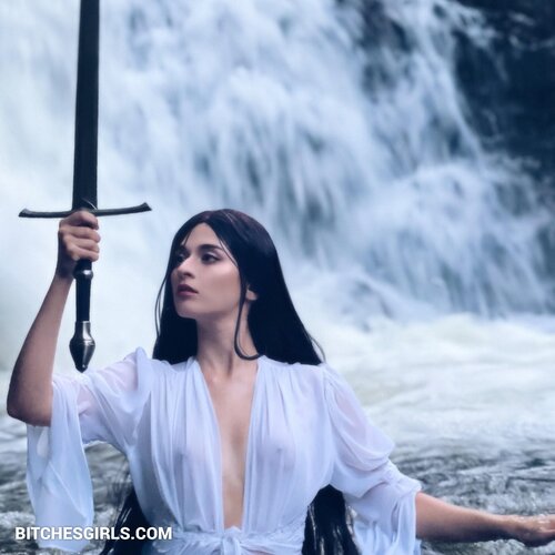 132855507872127117346380742357895318143 thumbnail