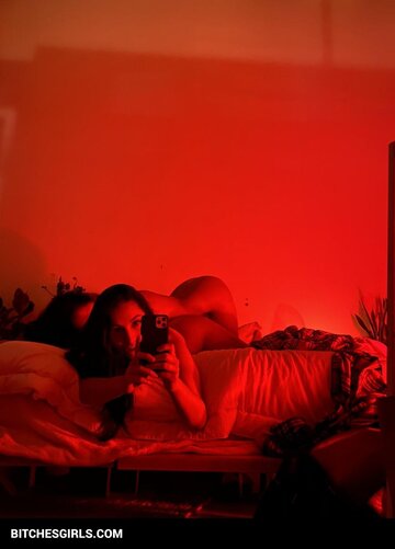 102809604959138537902006288153079440597 thumbnail