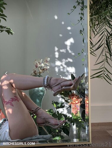 1277316773072923361528933748815017285 thumbnail