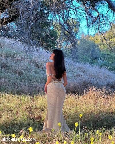 59012366517787981812843358042164421199 thumbnail