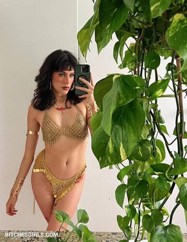 221625153326796678813274746413169399740 thumbnail