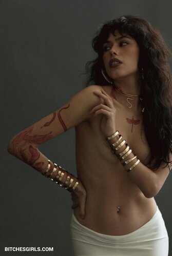 184547767405067347448122574980032520920 thumbnail