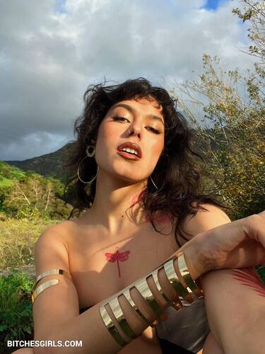 21266390646348253278091752056291039637 thumbnail