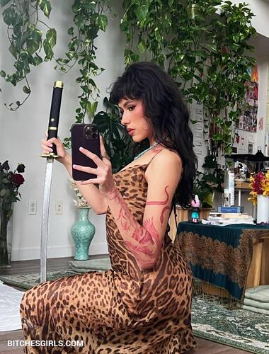 265611015789908204905007525812132528958 thumbnail