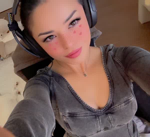 d1cfa52a1524f93a5432157c9df5f74a134a1d61ef3f295380eee73a79163d8f thumbnail