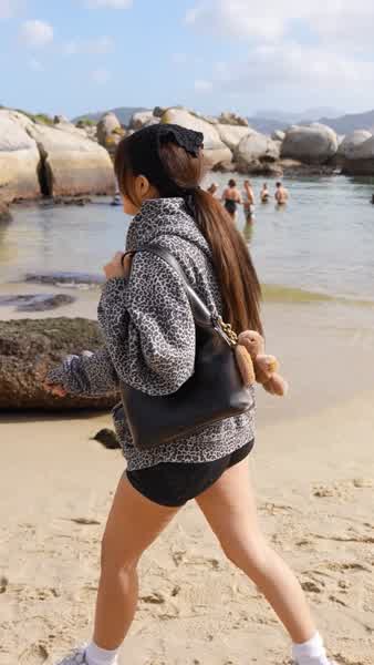 858c2de992021a588b7b9bda2d3e0e6e9eaea135f8aab1317f089559535b701c thumbnail