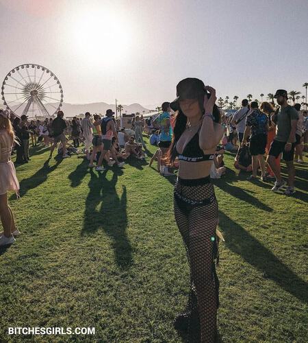 173223604940321601153101355942481722665 thumbnail