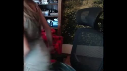 244141320727006584398201210465974297087 thumbnail