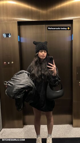 168770453181318054051576771038822393085 thumbnail