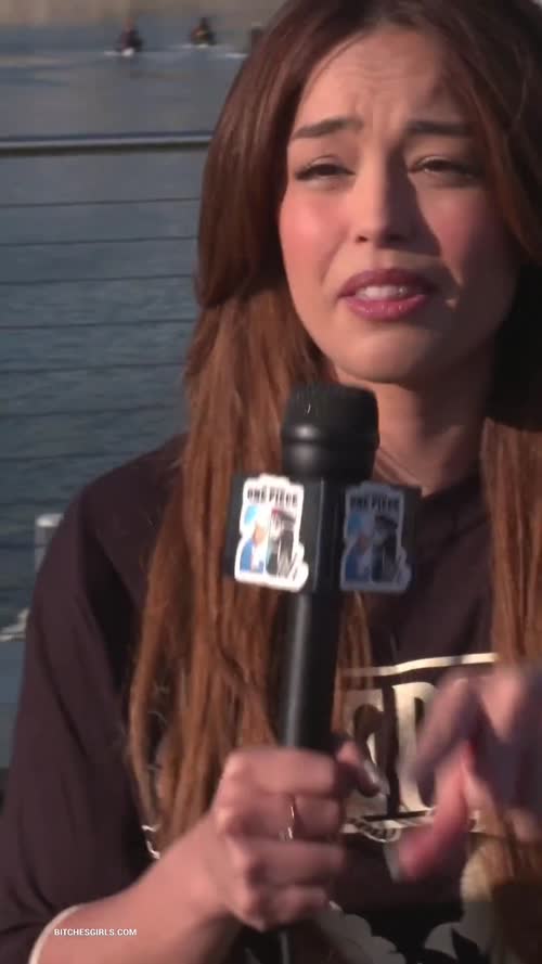 a0f8581764b59bb3e98060f412f5dc43edc7e8eb958898673b1359bee9d99422 thumbnail