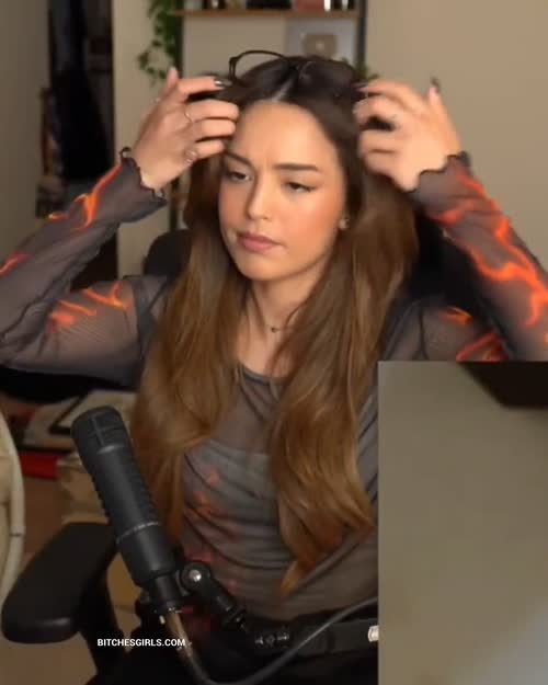 f0280ac590d068e99136c7a8b5b28c826e65435a7d8b8c13427bb4ad7140fdd0 thumbnail