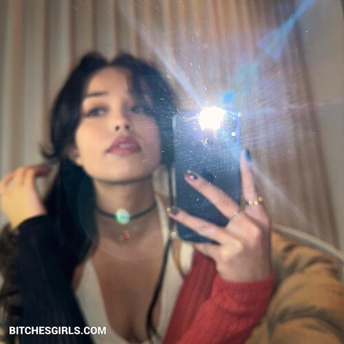 245086877271798565907147012472681719664 thumbnail