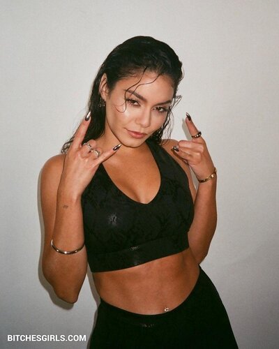 107816028807035695650123763194330208559 thumbnail