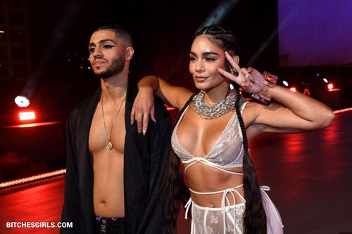 193894780739415682893813702417164310437 thumbnail