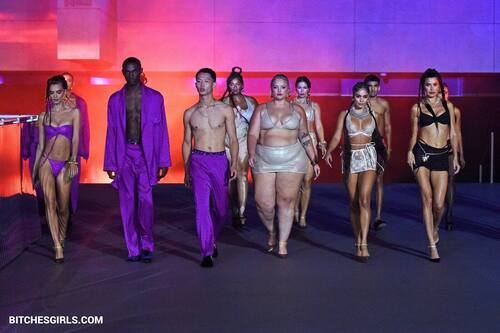 257457177376330361653501661134389021518 thumbnail