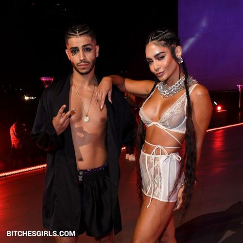 65258138706664159890020653878238215698 thumbnail