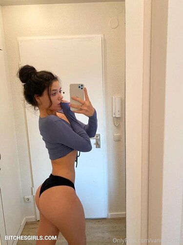 52093934438868160685721615380114558443 thumbnail