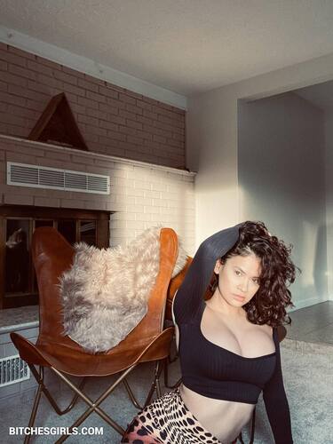 314904997364386002904379059428923203941 thumbnail