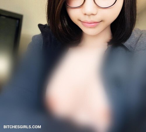 Verykino Nude - Nsfw Photos