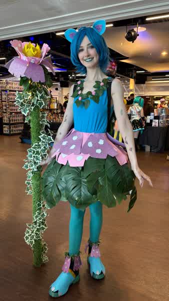 5ad205c58ae575382218434e02437c65023eb7e086a3c7f7461f57b79fd5d186 thumbnail