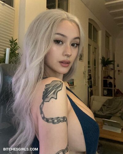 164374370775796195480810590386211504536 thumbnail