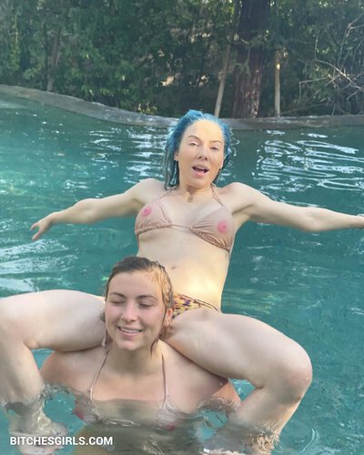 179028388773079320956921921911711690306 thumbnail