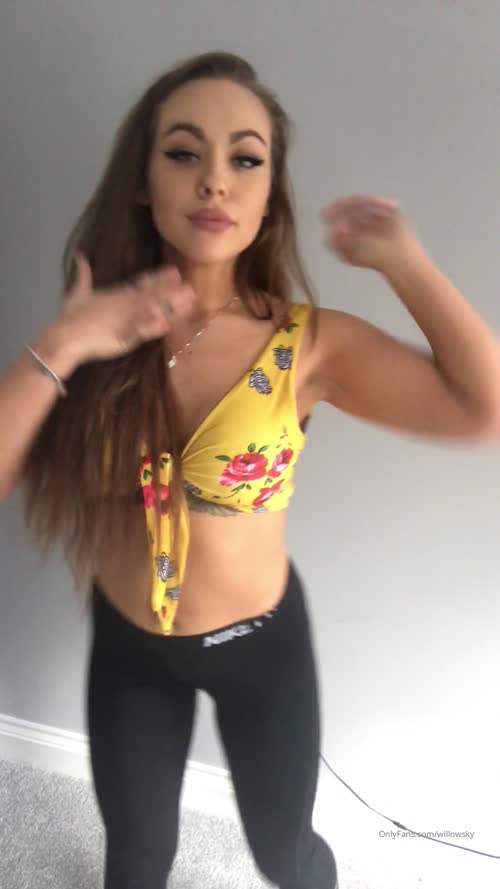 208905302676340129795658355807558326120 thumbnail