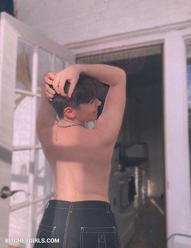 325895521766499580772795710076356006947 thumbnail