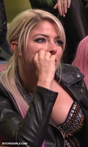 158267647398587286255630866779634474071 thumbnail