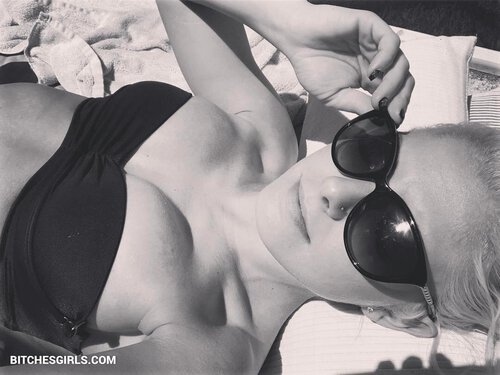 312917562424273048472181847901936077351 thumbnail