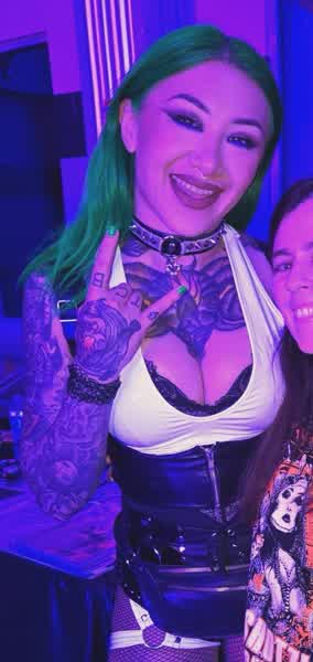 963dd08b6e1e1de4cc44517d6ebf1b55dac7f68d50df9dc5e59b91fd1cf6e7c6 thumbnail