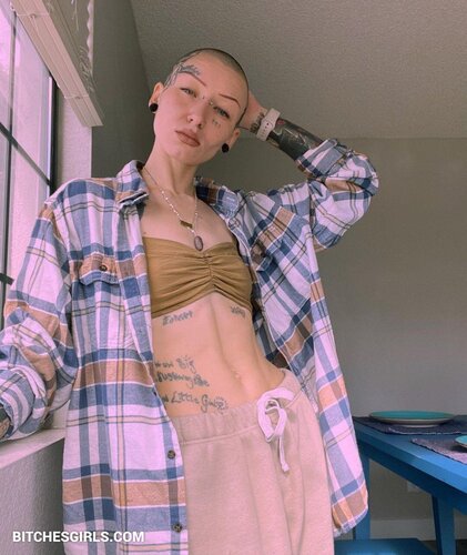 320618405015262566749763011018897148860 thumbnail