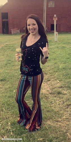 216903970516577767839399568915868298579 thumbnail