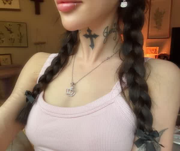 5d320e1dcf6d9b5f2def92e44d932d3ede97a17b31ff0bcef6f13e07ceeb75eb thumbnail