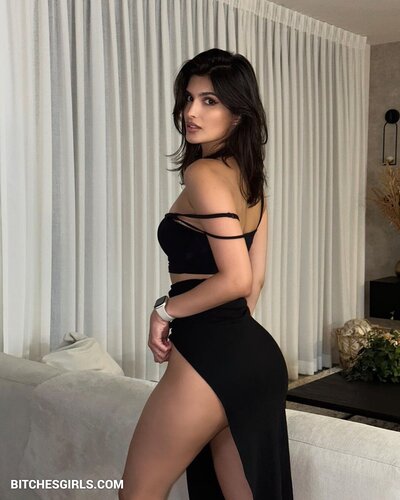 249658341237929645212817109834612143848 thumbnail