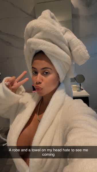 63b2f0377be4097808593170bd9b0d39c520d4c5f7aa8f18fdafe7b45370c48e thumbnail